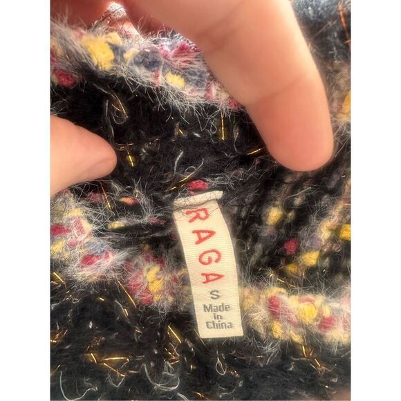 Raga Shimmer Sweater - Picture 7 of 7